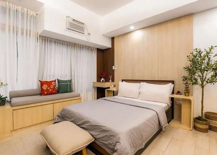 Apartment Eastwood Cozy Designer Long Friendly Walk To Mall *