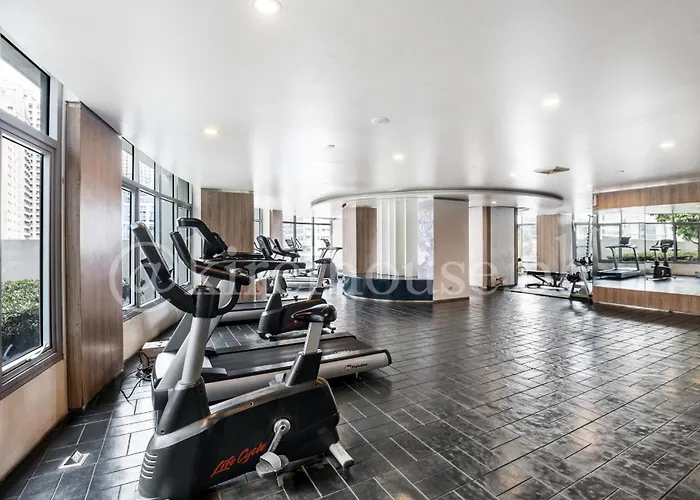 Apartment Eastwood Cozy Designer Long Friendly Walk To Mall *