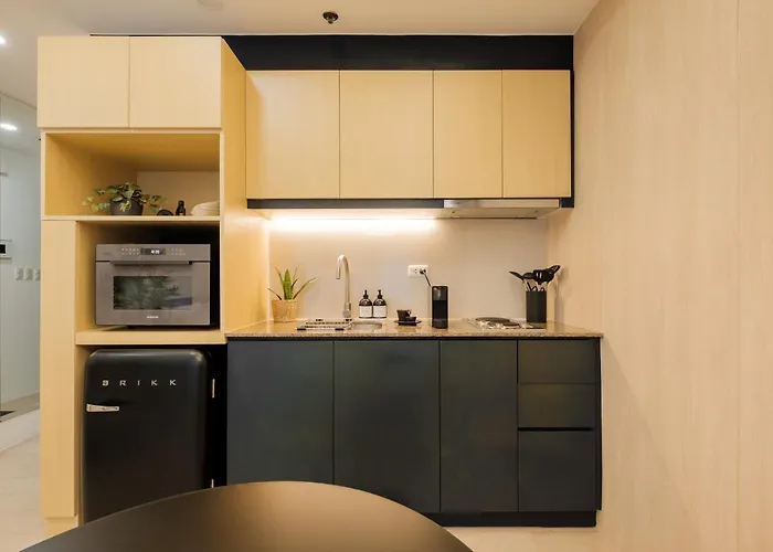 Eastwood Cozy Designer Long Friendly Walk To Mall *