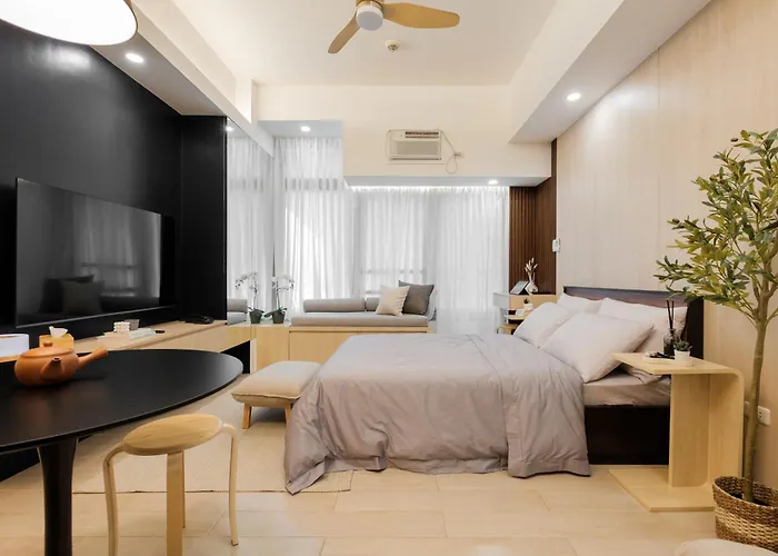 Apartment Eastwood Cozy Designer Long Friendly Walk To Mall *