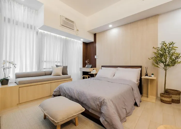 Eastwood Cozy Designer Long Friendly Walk To Mall * Manila